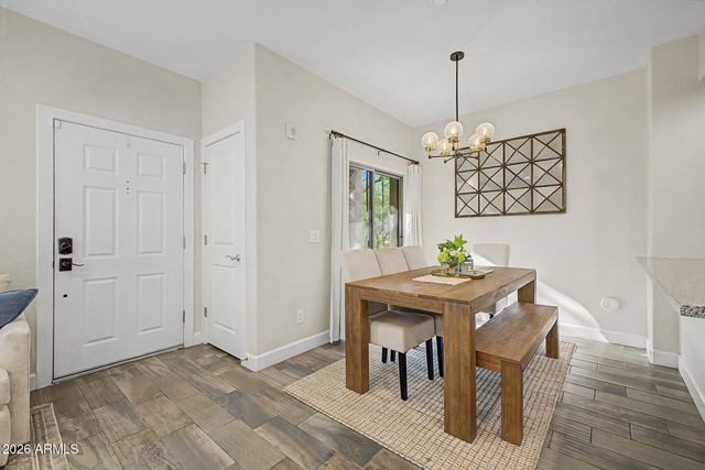 3935 E ROUGH RIDER Road 1376, Phoenix, AZ 85050