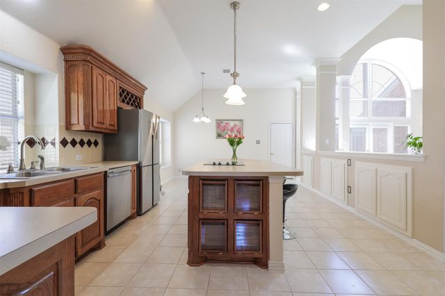 6320 Wolf Ridge Drive, Plano, TX 75024