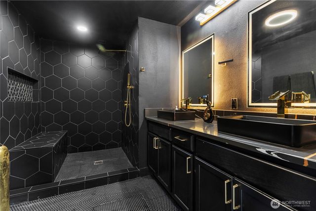 3062 44th st e, Tacoma, WA 98443