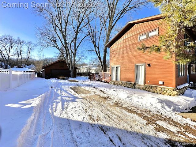 3224 Mc Comb Street, Ann Arbor, MI 48108