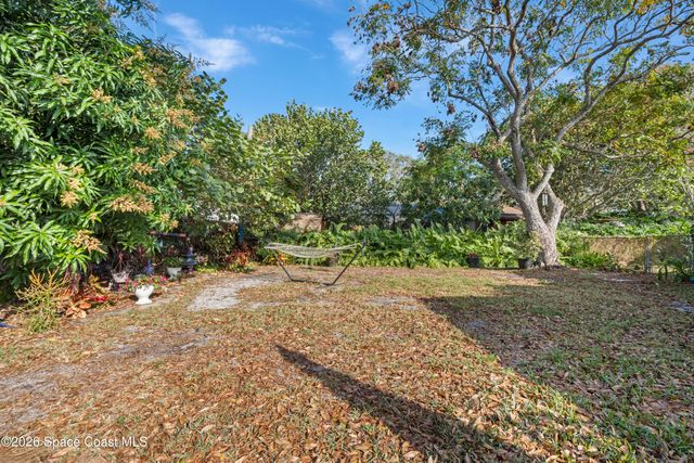 874 Gabriel Avenue NE, Palm Bay, FL 32907