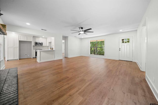 15565 FM 2964, Whitehouse, TX 75791