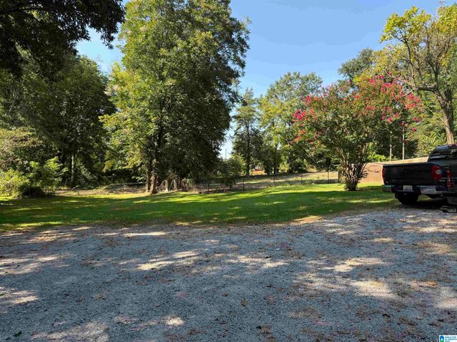 530 WALNUT STREET, Centreville, AL 35042