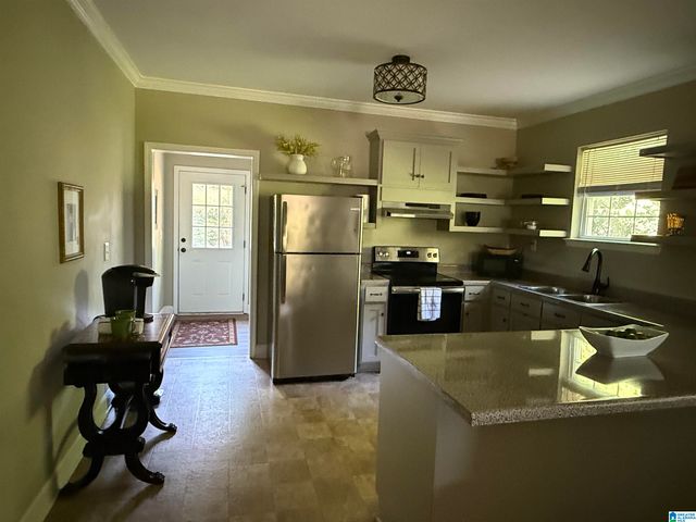 530 WALNUT STREET, Centreville, AL 35042