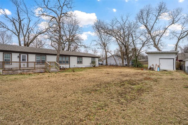903 Lynn Street, Bonham, TX 75418