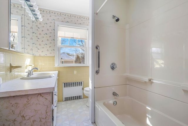 48 Belmont Avenue, Haverhill, MA 01830