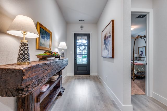 7412 Foxgrass Place, Fort Worth, TX 76123