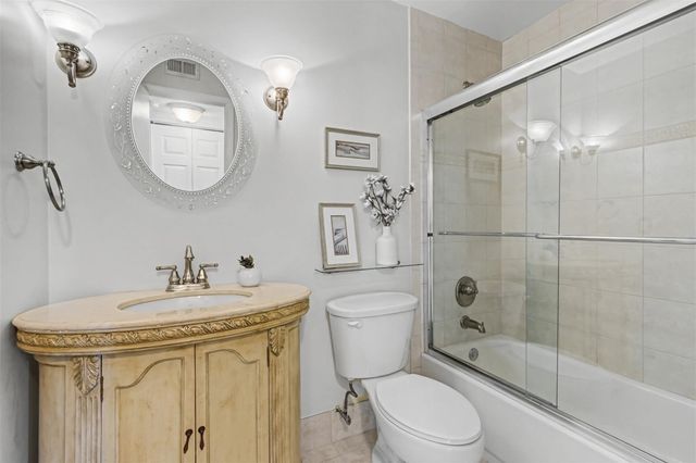 3183 S Carambola Circle 2392, Coconut Creek, FL 33066