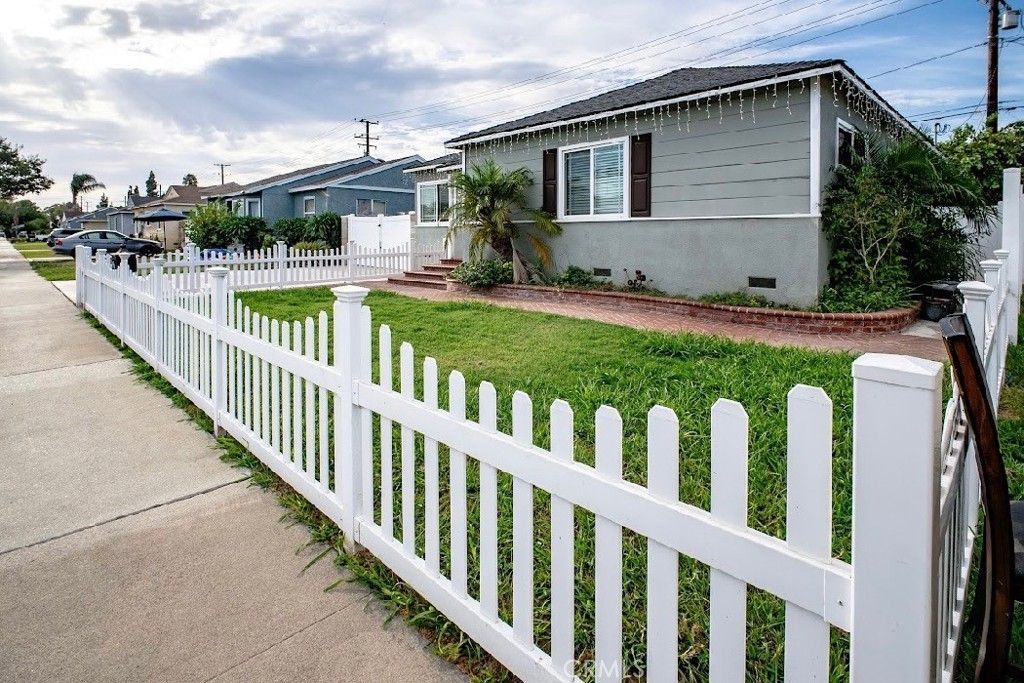 8217 POINSETTIA DRIVE, Buena Park, CA 90620 — photo 5