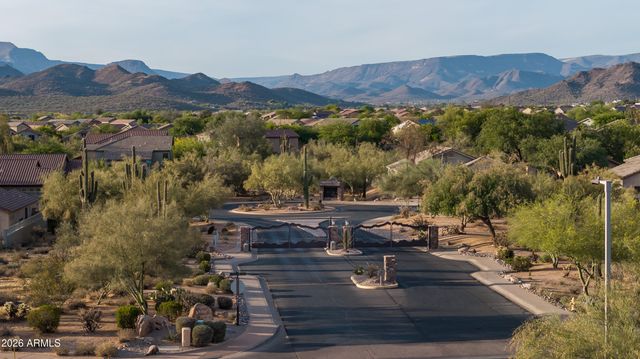 33454 N SYMER Drive, Cave Creek, AZ 85331