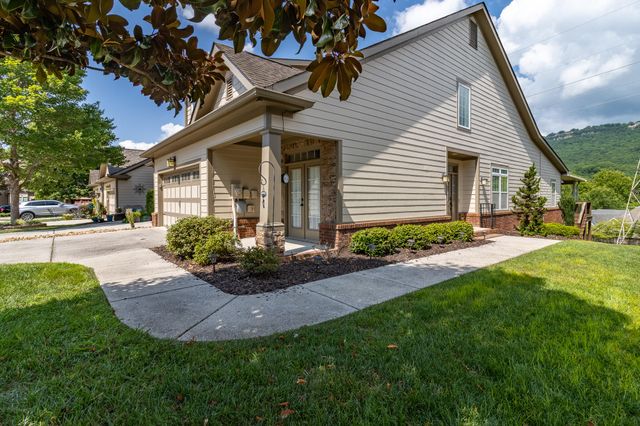 1121 Saddlebrook Drive, Chattanooga, TN 37405