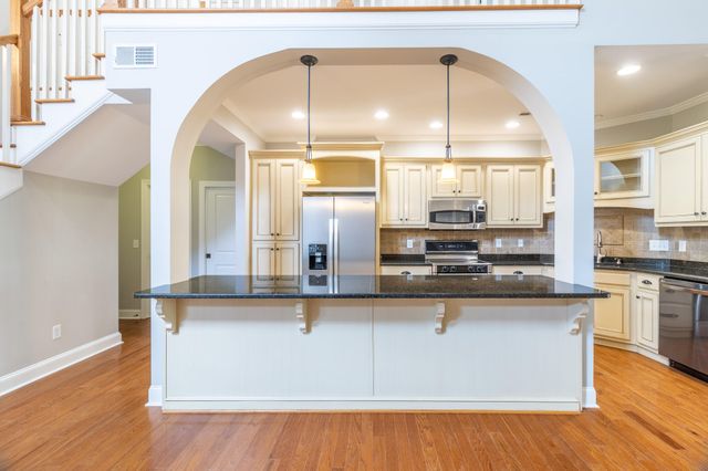 1121 Saddlebrook Drive, Chattanooga, TN 37405