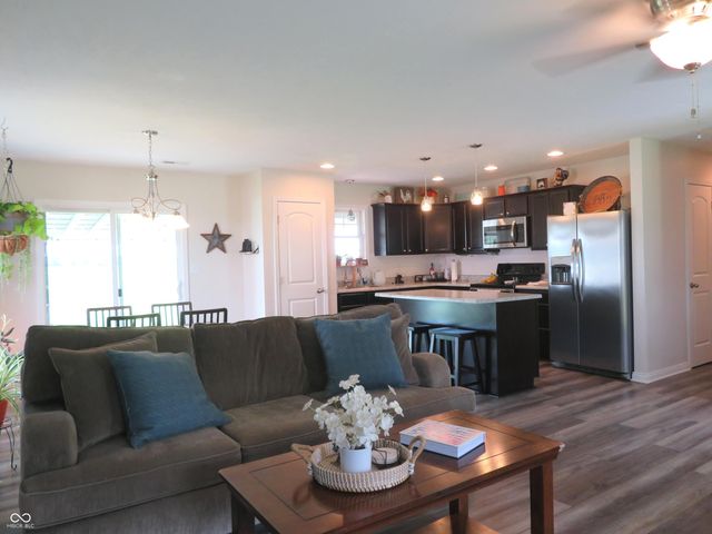 65 Patriots Landing, Fillmore, IN 46128