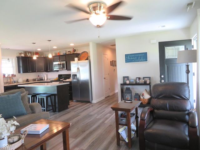 65 Patriots Landing, Fillmore, IN 46128