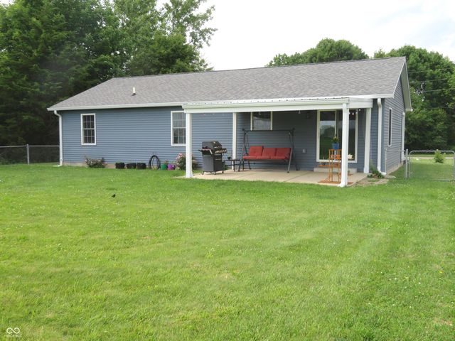 65 Patriots Landing, Fillmore, IN 46128