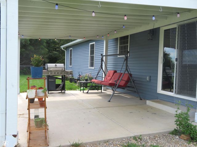 65 Patriots Landing, Fillmore, IN 46128