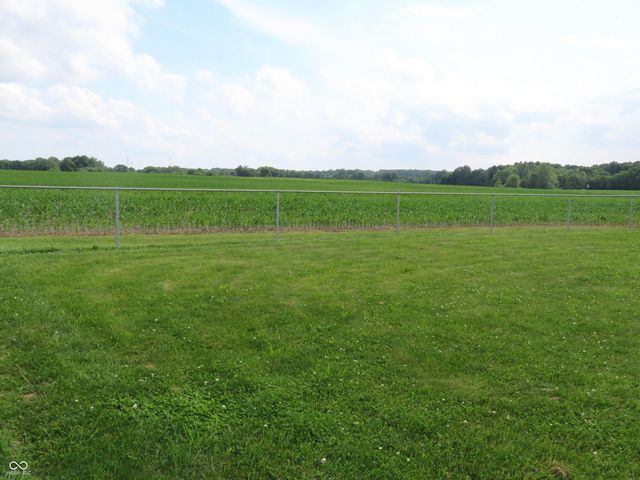 65 Patriots Landing, Fillmore, IN 46128