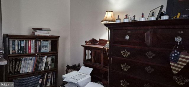 102 3RD ST E, Waynesboro, PA 17268