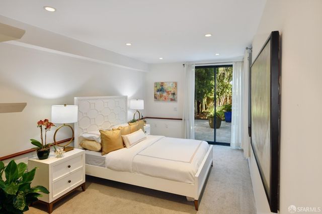 546 9th Avenue, San Francisco, CA 94118