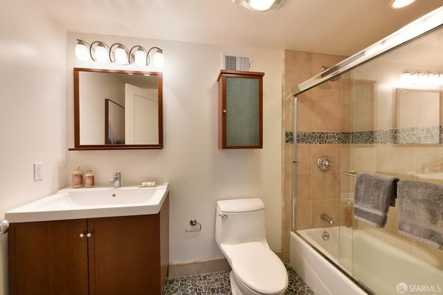 546 9th Avenue, San Francisco, CA 94118