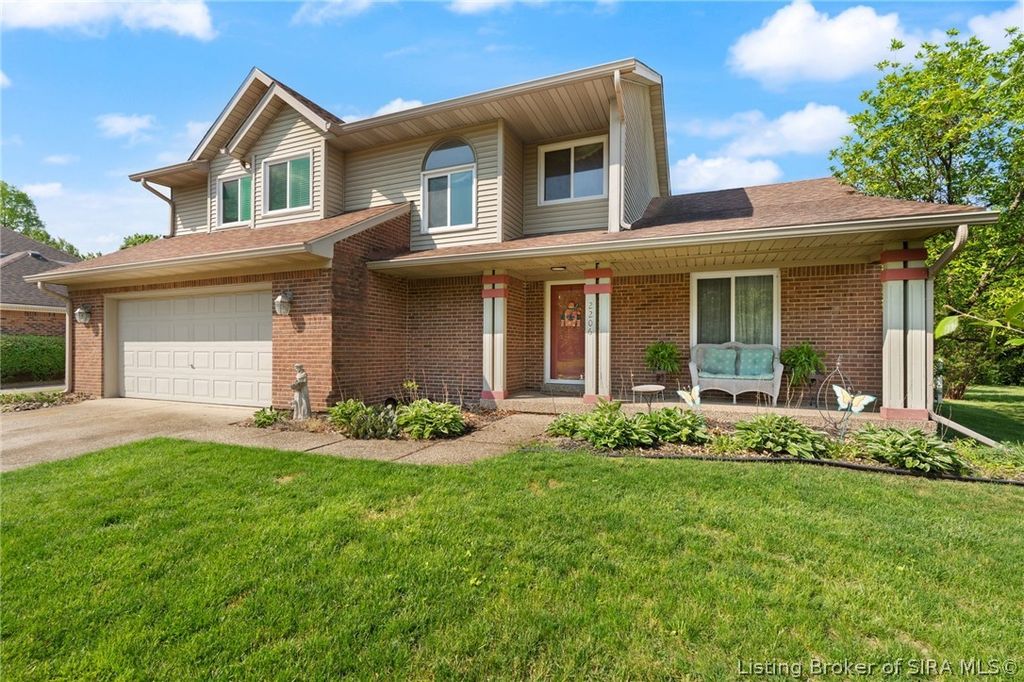 2206 Glenn Abbey, Jeffersonville, IN 47130