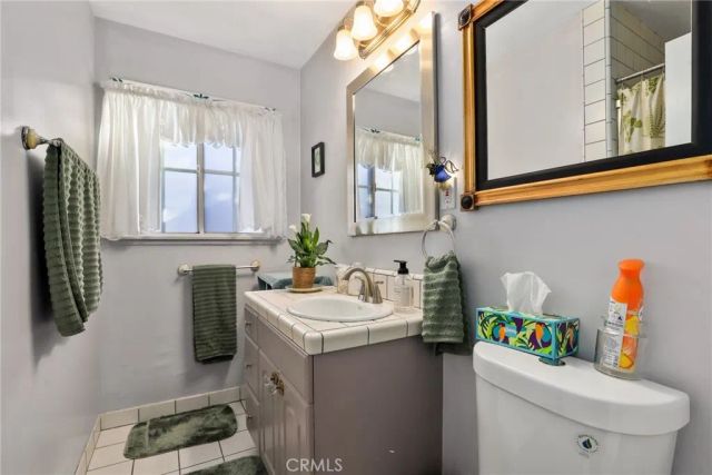 7349 Ponce Ave, West Hills, CA 91307