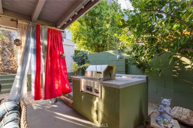 7349 Ponce Ave, West Hills, CA 91307