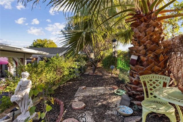 7349 Ponce Ave, West Hills, CA 91307