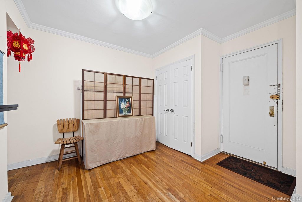 28-01 Union 5F, Flushing, NY 11354 — photo 5