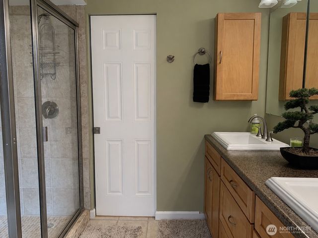 8210 171st Avenue NE, Redmond, WA 98052