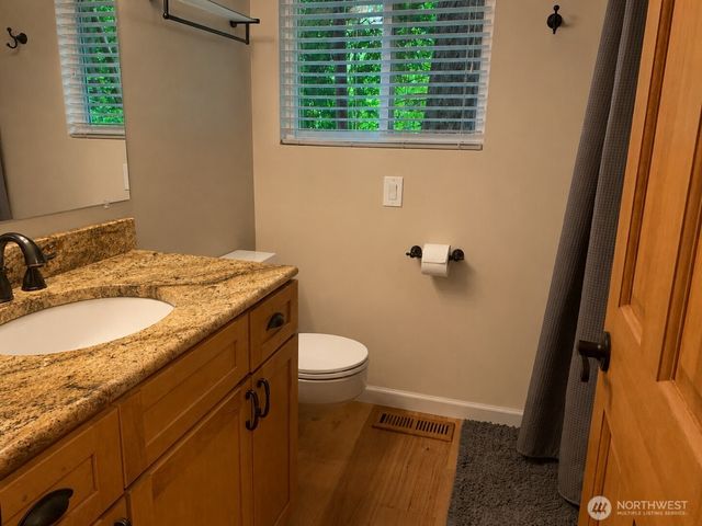 8210 171st Avenue NE, Redmond, WA 98052