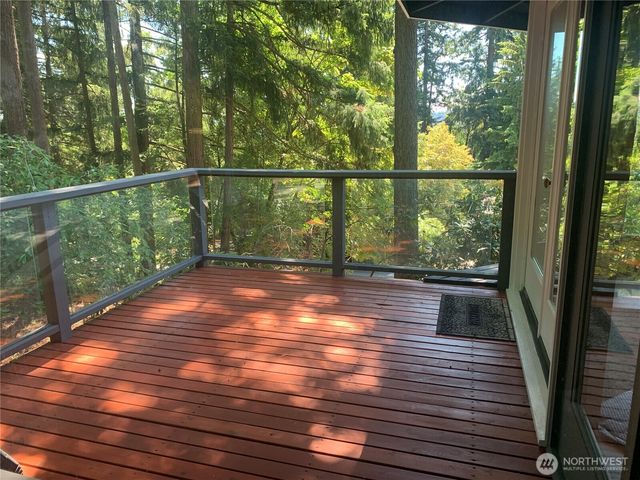 8210 171st Avenue NE, Redmond, WA 98052