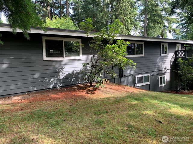 8210 171st Avenue NE, Redmond, WA 98052