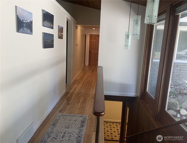 8210 171st Avenue NE, Redmond, WA 98052