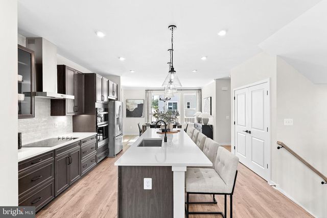 54320 MYSTIC MAROON TER, Ashburn, VA 20147