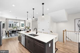 54320 MYSTIC MAROON TER, Ashburn, VA 20147