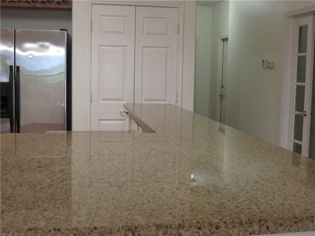 7521 Bon Soir Dr, Corpus Christi, TX 78414