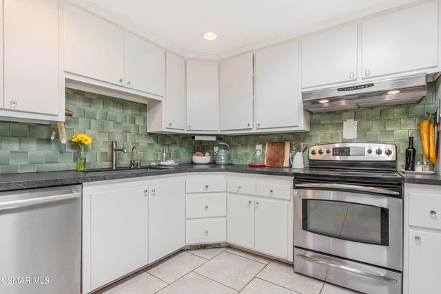 20666 Cheney Drive, Topanga, CA 90290