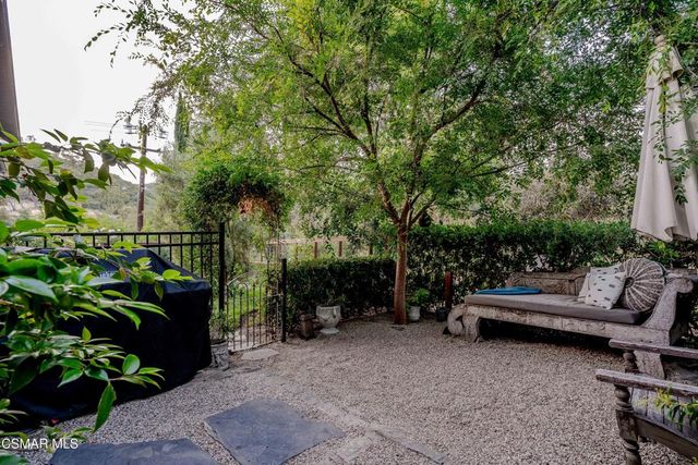 20666 Cheney Drive, Topanga, CA 90290