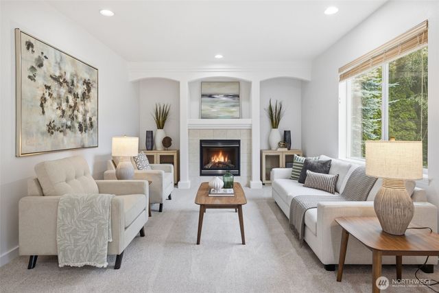 14717 Madison Way, Lynnwood, WA 98087