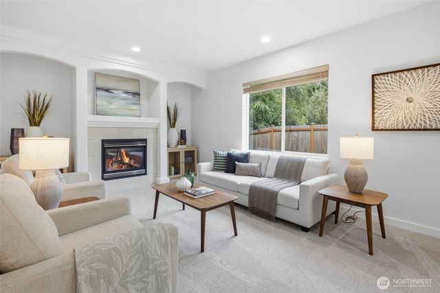 14717 Madison Way, Lynnwood, WA 98087