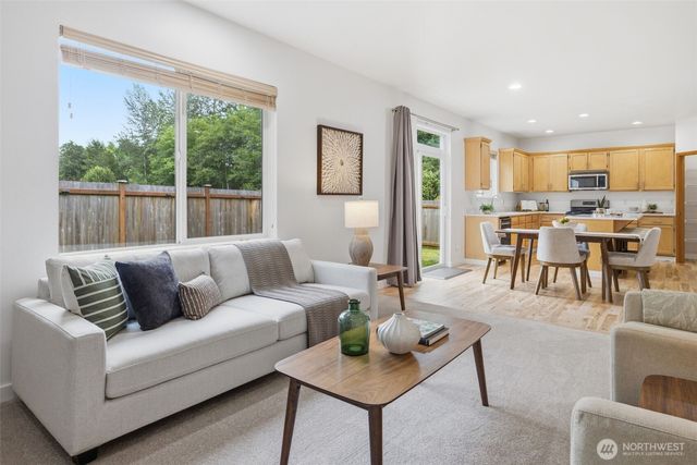 14717 Madison Way, Lynnwood, WA 98087