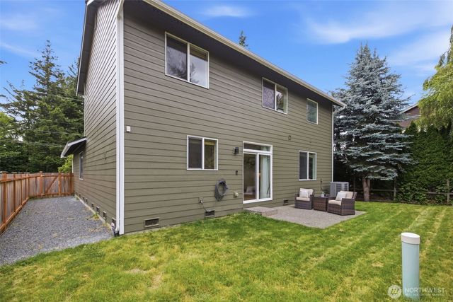 14717 Madison Way, Lynnwood, WA 98087