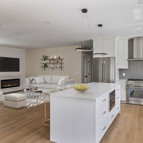 111-113 Pearson Rd, Somerville, MA 02144