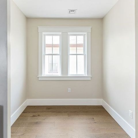 111-113 Pearson Rd, Somerville, MA 02144