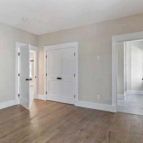 111-113 Pearson Rd, Somerville, MA 02144