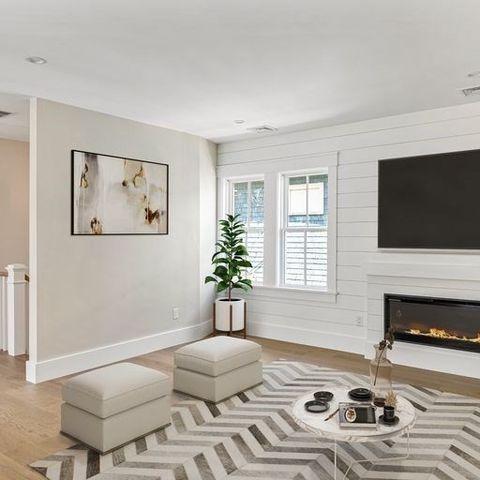 111-113 Pearson Rd, Somerville, MA 02144