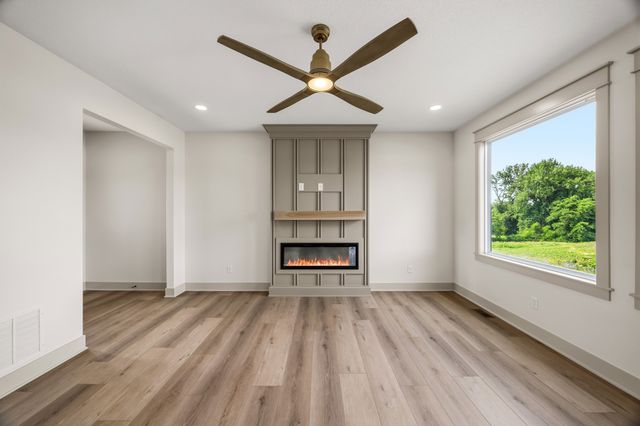 434 Venice Avenue, West Des Moines, IA 50266