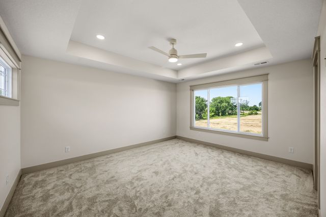 434 Venice Avenue, West Des Moines, IA 50266