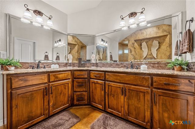 2519 Mugho Drive, Harker Heights, TX 76548